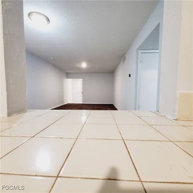 Building Photo - 732 Gerald Ave