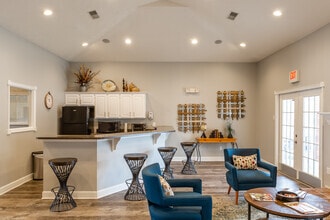 Building Photo - Tuscany Bay Apartments