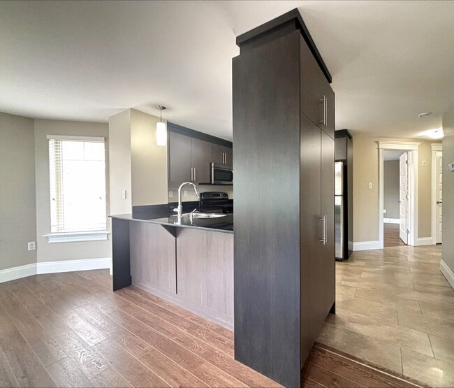 Building Photo - Gauvin Estates