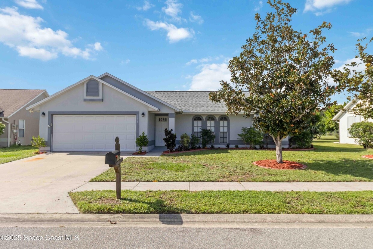 Foto principal - 3506 Egret Dr