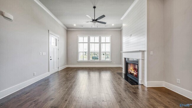 Building Photo - 355 Hay Rake Dr