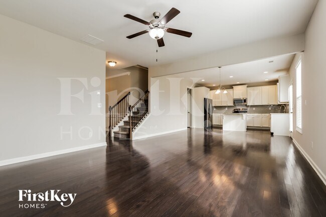 Building Photo - 4895 Frontier Dr