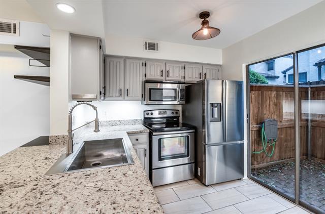 Building Photo - 5626 Preston Oaks Rd