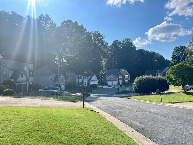 Building Photo - 1820 Chasewood Park Dr