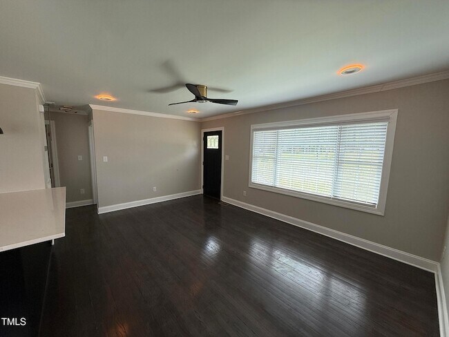 Foto del edificio - 215 Walnut St