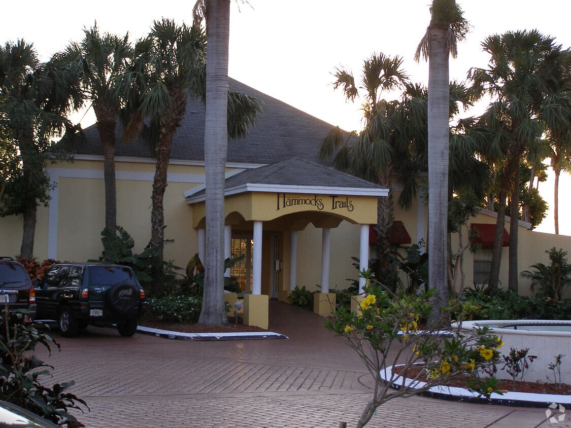 Hammocks Trails Apartments Miami, FL