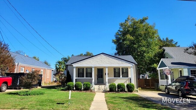 Foto del edificio - 121 Lincoln Ct