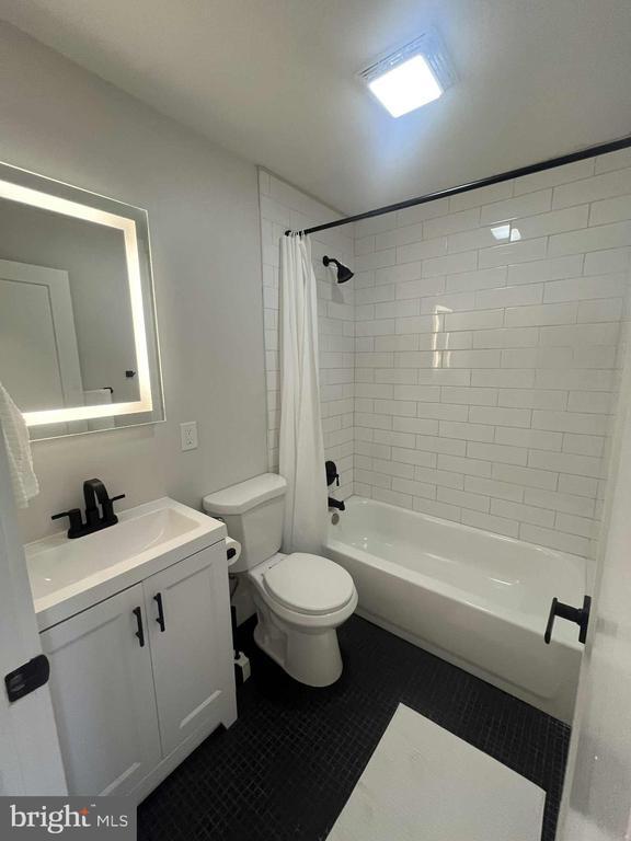 Foto del edificio - 2307 E Firth St