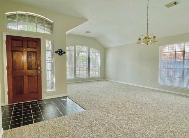 Foto del edificio - 6406 Liberty Valley Dr