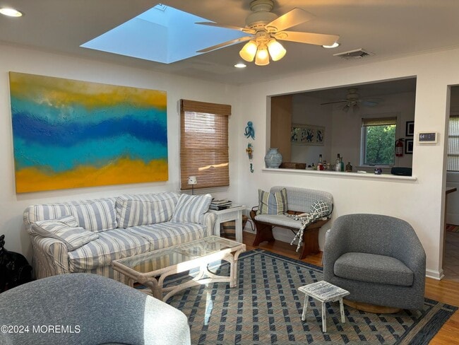 Foto del edificio - 206 Beach Ave