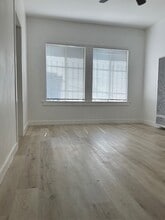 Building Photo - 4210 W Adams Blvd