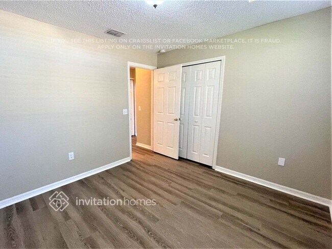 Foto del edificio - 4318 Stonefield Dr
