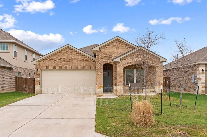 Foto principal - 4437 Lobo Landing Ln