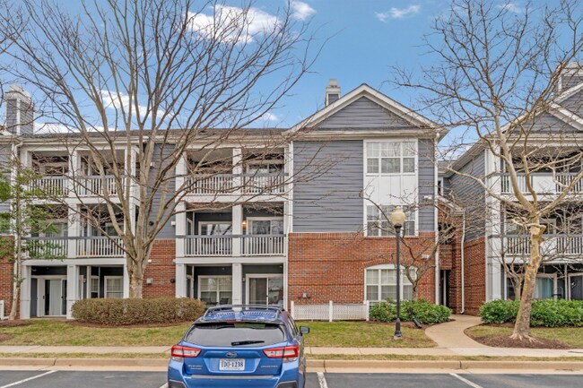 Foto del edificio - 20320 Beechwood Terrace