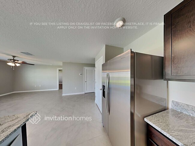 Building Photo - 4133 Silver Strand Trl