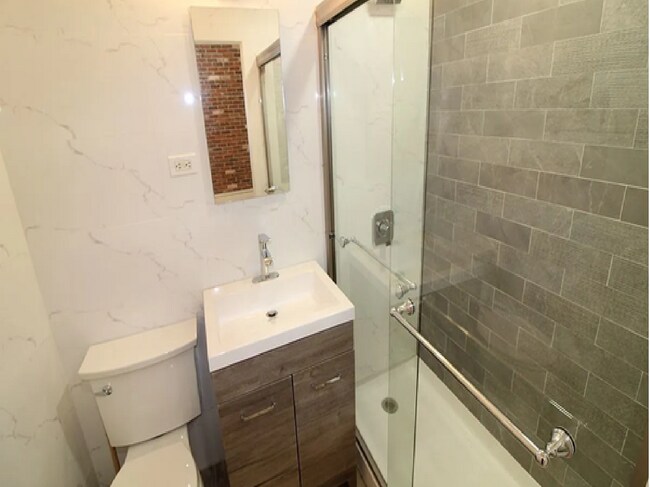 Foto del edificio - 743 Union St