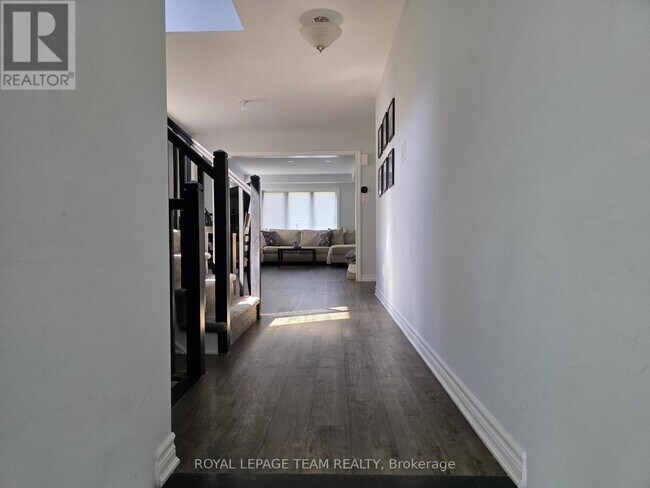 Building Photo - 130 Lanceleaf Way