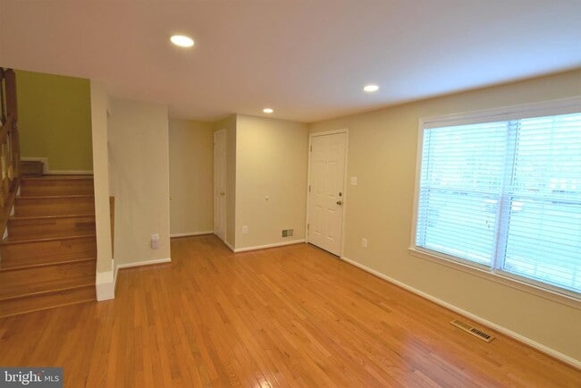 Foto del edificio - 6605 Briarleigh Way
