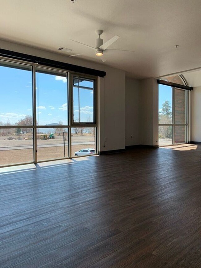 Foto del edificio - 202 Timbermill Dr