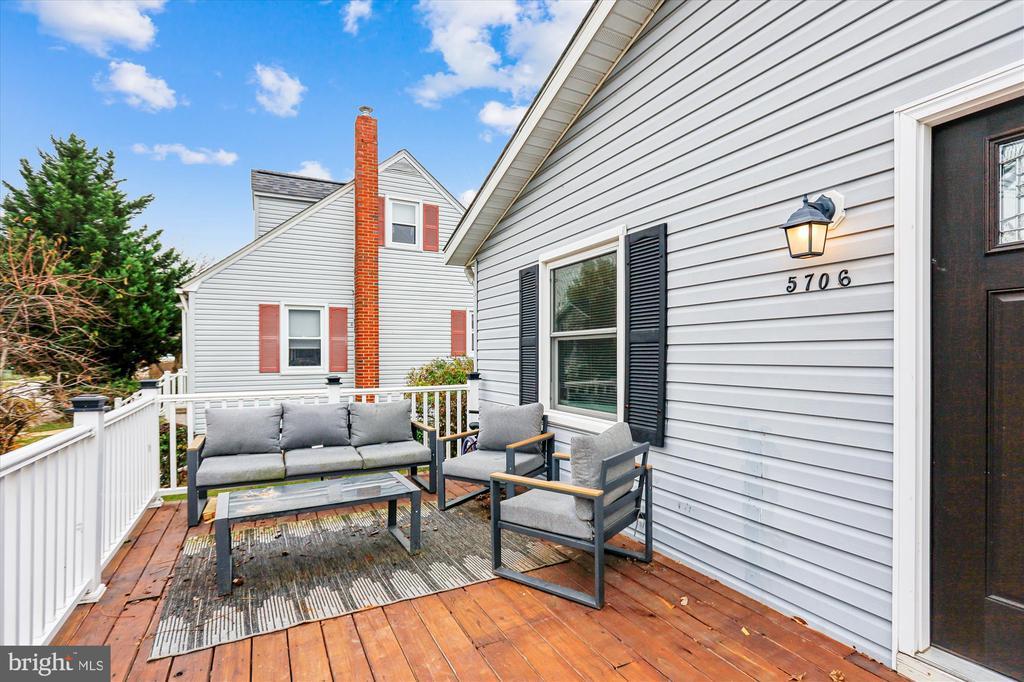 Foto principal - 5706 Johnson St