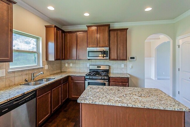Building Photo - 2970 Parkland View
