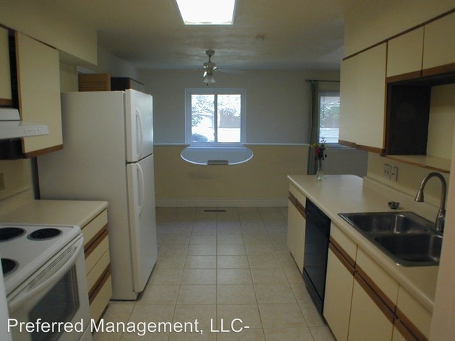 Building Photo - 4 br, 2.5 bath House - 5148 Sycamore Rd
