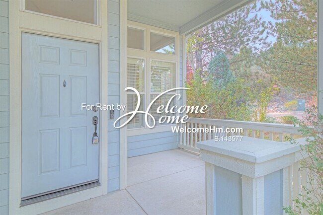 Foto del edificio - 4698 Hampton Ln