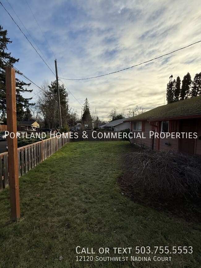 Building Photo - Charming 3-Bed Beaverton House with a Larg...