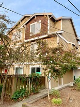 Building Photo - 12043 33rd Ave NE