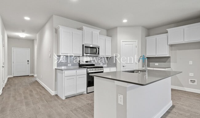 Building Photo - 1748 Reverie Rd