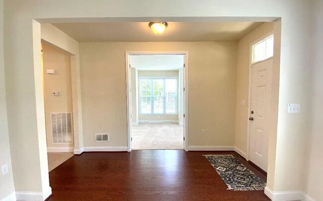 Foto del edificio - Outstanding Single Family Home in the awar...