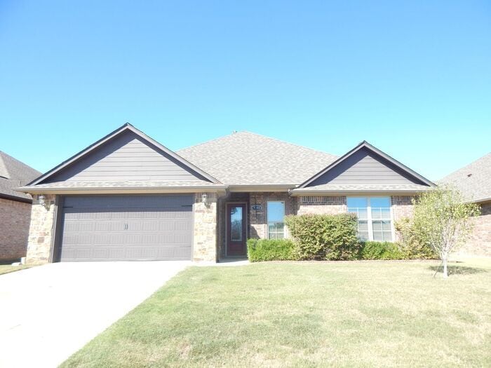 South Tyler! 4 Bedroom, 2 Bath Home House Rental in Tyler