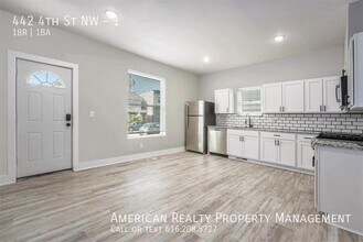 Building Photo - 442 4th St NW Building Photo - 442 4th St NW