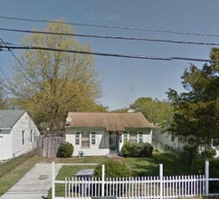 Building Photo - 502 Shelton Rd