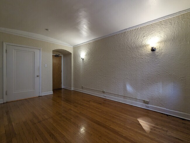 Foto del edificio - 535 W Arlington Pl