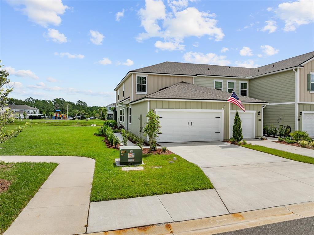Foto principal - 314 Redbud Rd