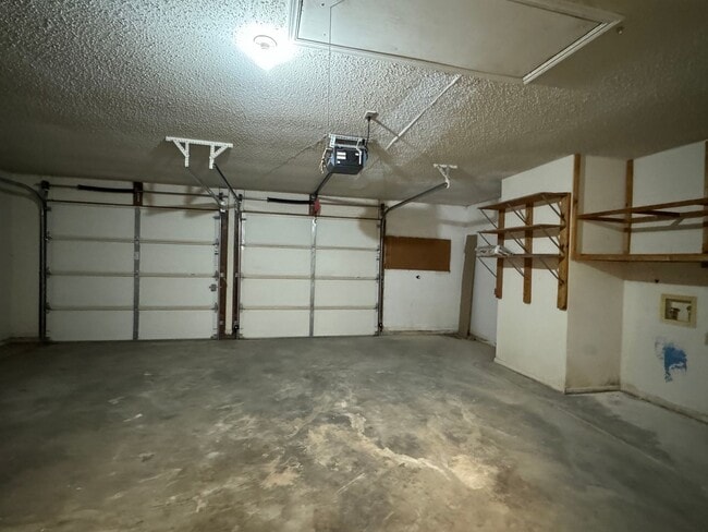 Building Photo - 2306 NW 75th St