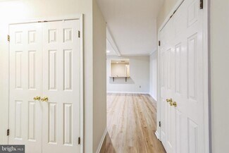 Building Photo - 1804 Mountainview Dr