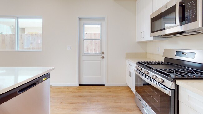 Foto del edificio - 9045 Cattaraugus Ave