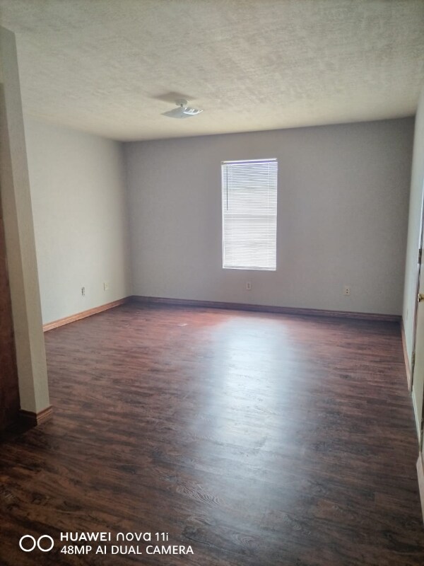 Building Photo - 1315 N Twin City Hwy