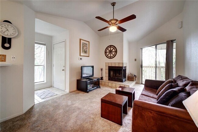 Building Photo - 2450 Wickersham Ln