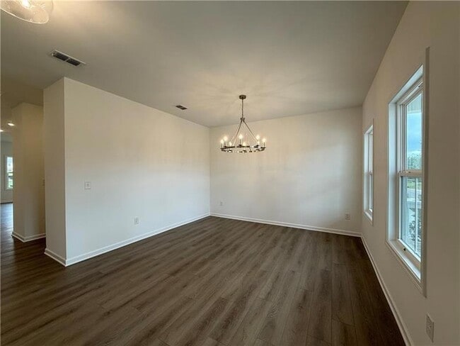 Building Photo - 5449 Hargrove Way