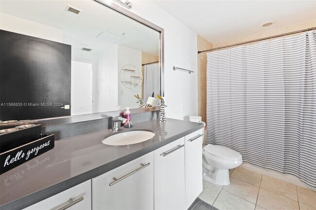 Photo - 90 SW 3rd St Apartment