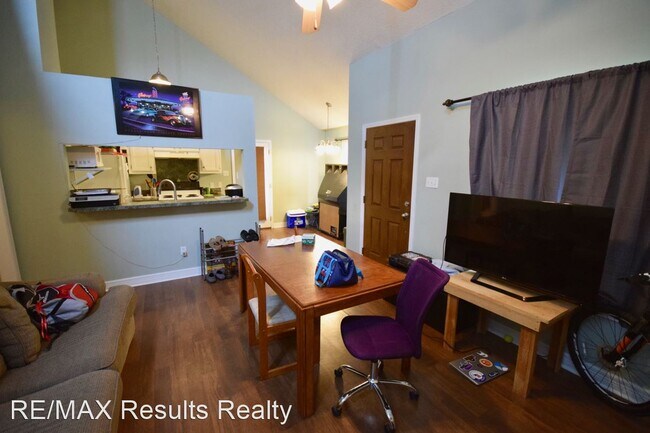 Foto del edificio - 3 br, 2 bath House - 1307 W Kentucky Ave.
