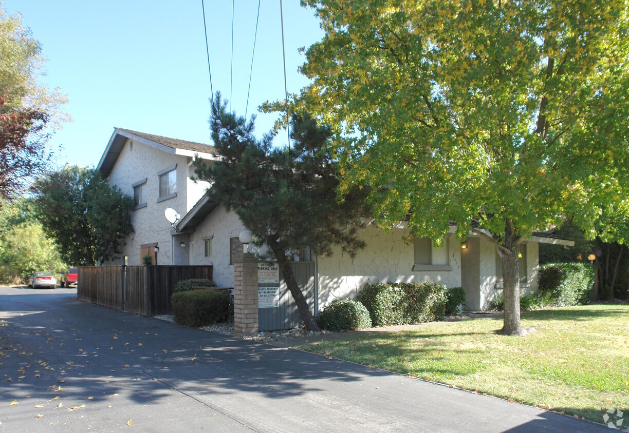 2655 Matheson Way, Sacramento, CA 95864 Apartments at 2655 Matheson