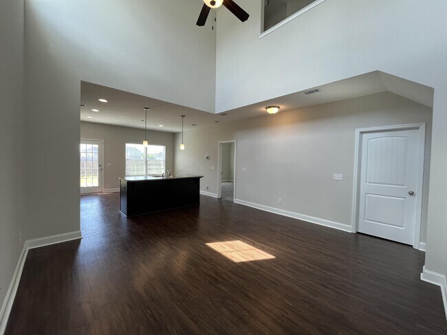 Building Photo - 200 Gambrel Rd