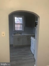 Building Photo - 152 Chicago Ave