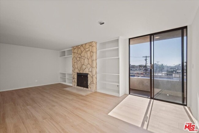 Foto del edificio - 15480 Antioch St