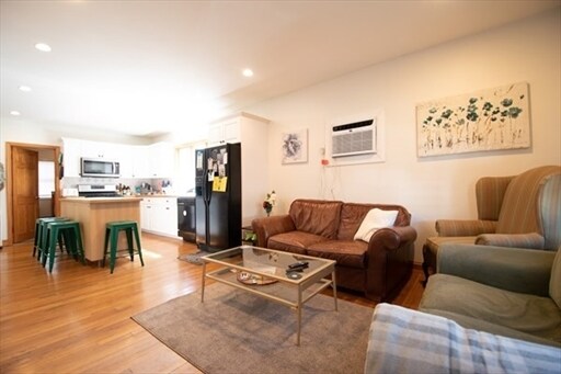 Building Photo - 20 Greymere Rd