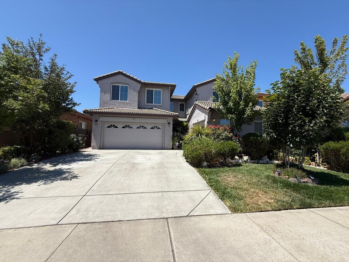 Photo - 5891 Dulwich Way - Luxury 5BR Residence w/ Solar, Loft & Gym - Available Now!